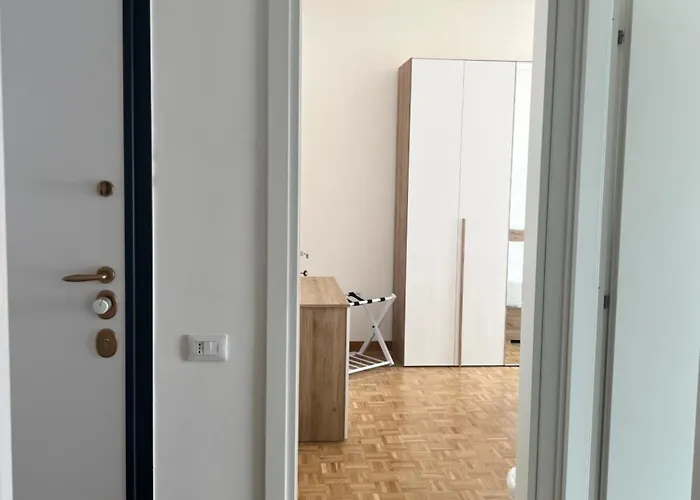 Paul House Brenta شقة ميلان