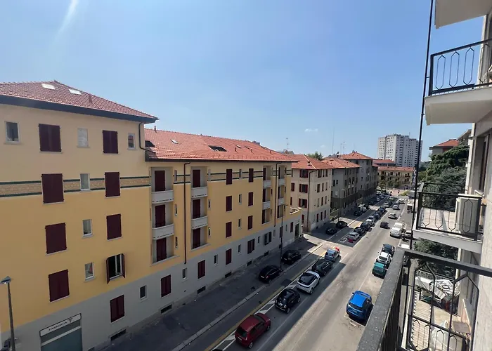 Paul House Brenta شقة